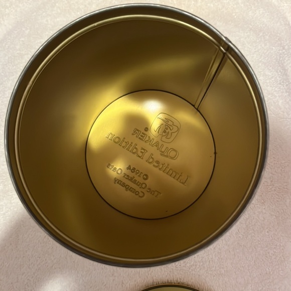 Vintage Quaker Oats Can - Picture 6 of 7